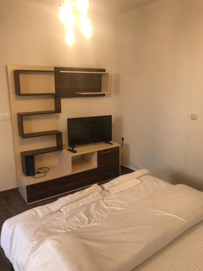 Apartmani Anja Ohrid Bagian luar foto